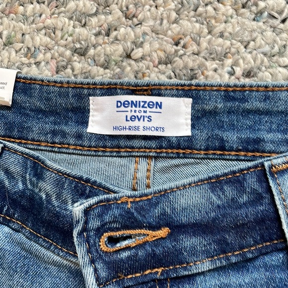 NWT: Denizen from Levi’s jean shorts - Picture 2 of 5